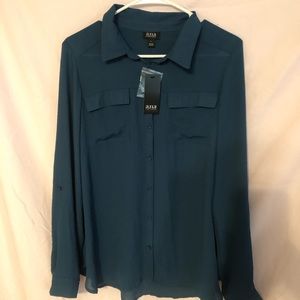 A.n.a green blouse NWT long sleeve size large